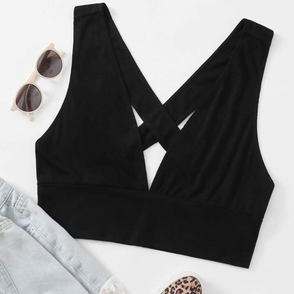 SHEIN solid criss cross back crop tank top